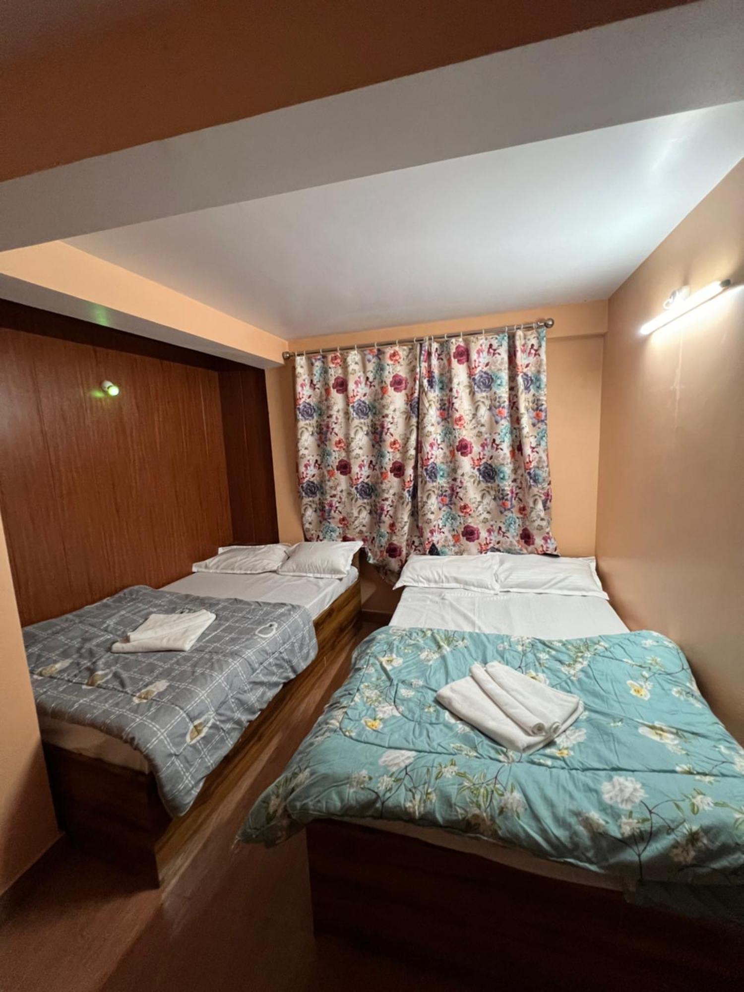 Hotel Hill Top Darjeeling  Ngoại thất bức ảnh