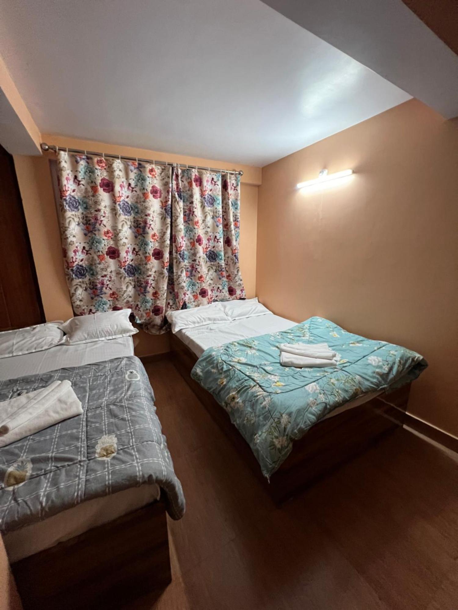 Hotel Hill Top Darjeeling  Ngoại thất bức ảnh