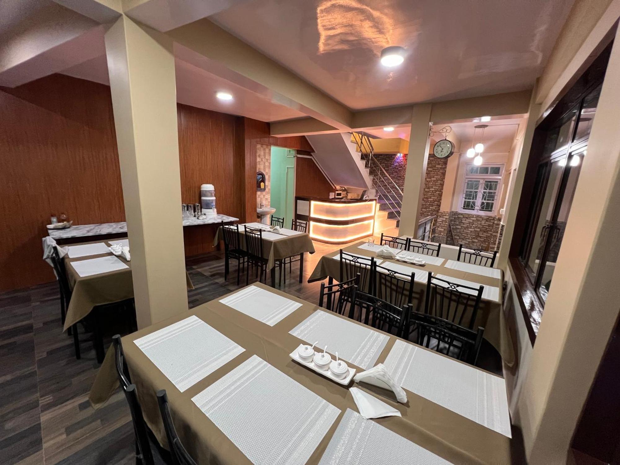 Hotel Hill Top Darjeeling  Ngoại thất bức ảnh